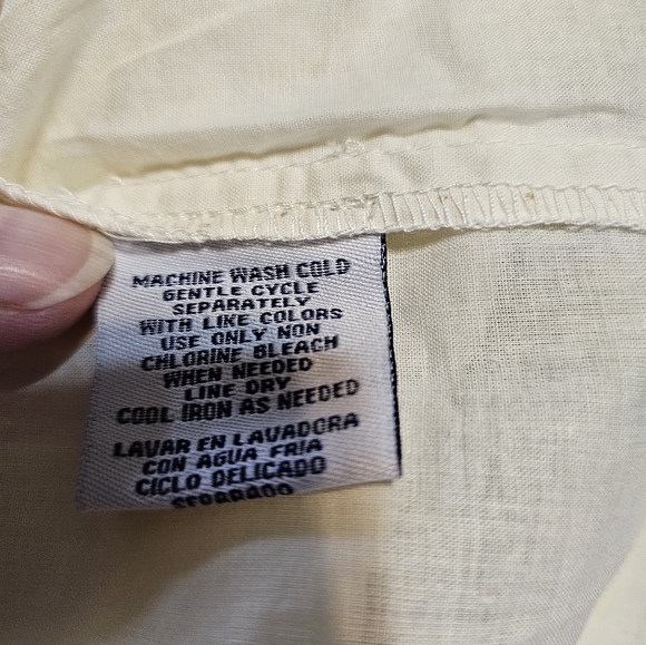 2/$20 Caribbean Joe L Crochet Tunic Top - Picture 3 of 7